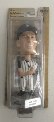 Upper Deck Playmakers Joe DiMaggio 2003 edición especial Bobble Head NUEVO Foto 1 de 2