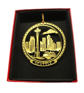 Seattle Brass Ornament Space Needle City Skyline, Personalize w/ Year Charm - Picture 1 of 9