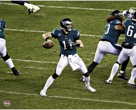 Carson Wentz Philadelphia Eagles Unsigned Green Jersey Throwing 16" x 20" Photo Cover