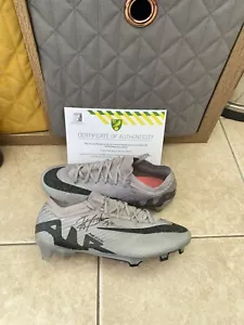 Kellen Fisher Match Worn Signed Nike Vapor 15 Elite AS Football Boots With COA - Picture 1 of 16