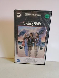 Vintage 80s Swing Shift VHS Video Tape Movie Kurt Russell Goldie Hawn Clamshell - Picture 1 of 3