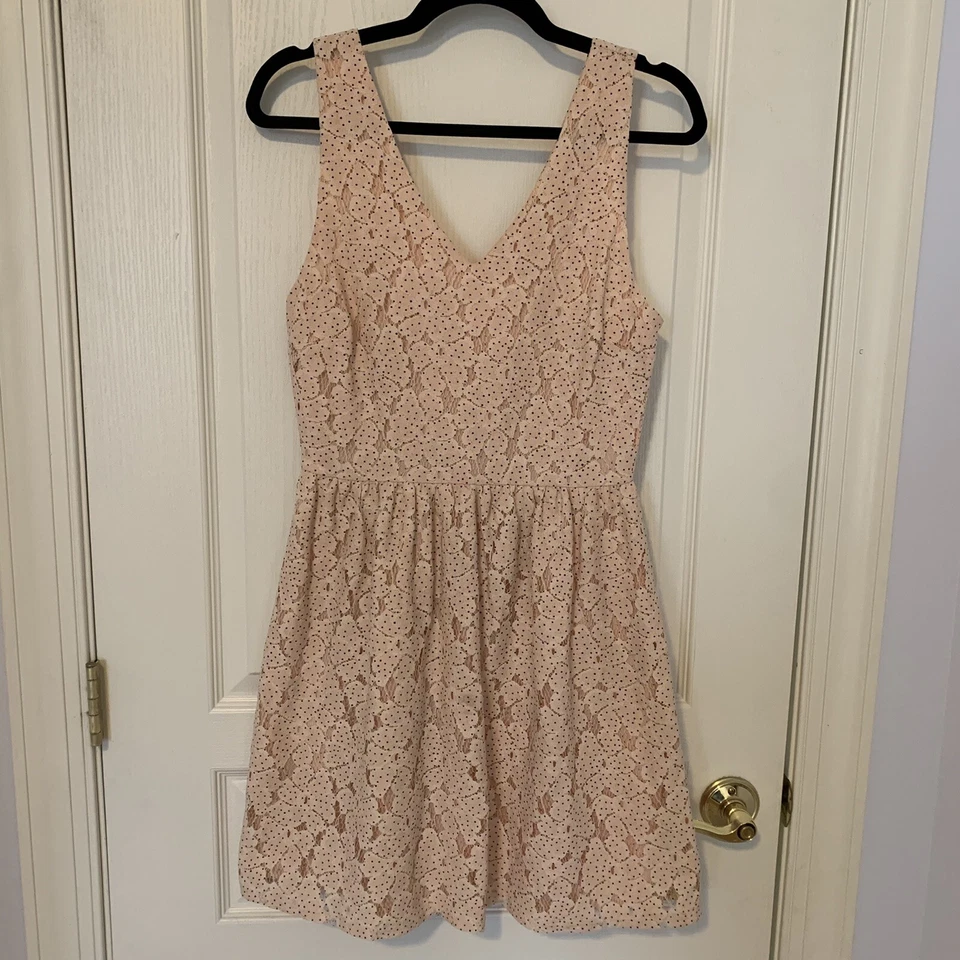 Vestido Everly Rosa Claro Ojales Encaje Mujer Lunares Primavera Verano Funda Mediana Foto 1 de 4