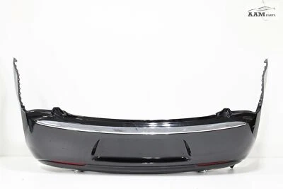 Cubierta de parachoques trasero Chrysler 300 2015-2023 con puntas y reflectores cristal negro OEM Foto 1 de 4