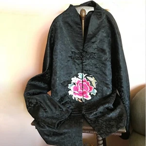 *Vintage Beautiful Black Silk Embroidered ROSE BUTTERFLY Motif Jacket Top - Picture 1 of 8