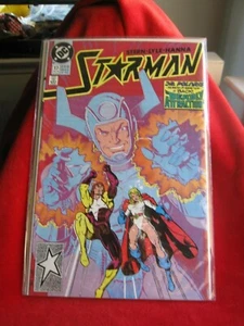 Starman Deadly Attraction DC Comic Dec 1989 - Picture 1 of 5