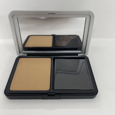 Make Up For Ever Matte Velvet Skin Blurring Powder Foundation  Y375 GOLDEN SAND - Image 1 of 3