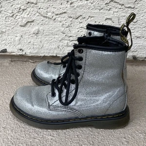 Dr Martens 11 Kids Junior 1460 Glitter Silver 8-Eye Combat Boots AW004 Girls - Picture 1 of 12