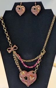 Vintage Betsey Johnson Pink Rhinestone Puffy Heart Necklace W/ Matching Earrings - Picture 1 of 11