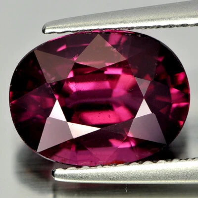 Purplish Pink Rhodolite Garnet 4.57 Ct. Oval Shape Natural Gemstone Unheated - Image 1 of 4