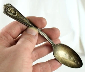 🔥1930's🔥Marion Davies🔥Silver Plated Spoon🔥Oneida🔥 - Picture 1 of 3