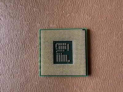 Intel Core i3 370M 2.4GHz Socket G1 - Image 1 of 3