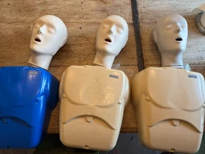 CPR Prompt Training Manikin Adult Used - set of 3 with bag - Picture 1 of 7