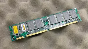 32MB Hyundai HYM7V64400BTFG-10 PC66 66 MHz 168-Pin SDRAM Non-ECC Speicher RAM - Bild 1 von 3