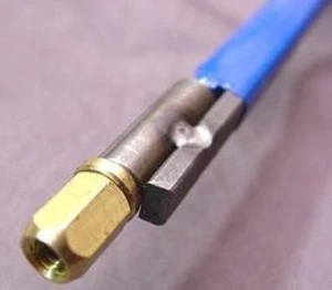 BARRA DE ARMADURA DE GUITARRA AZUL DOBLE ESTILO + TUERCA 17 3/8 nueva - Imagen 1 de 4