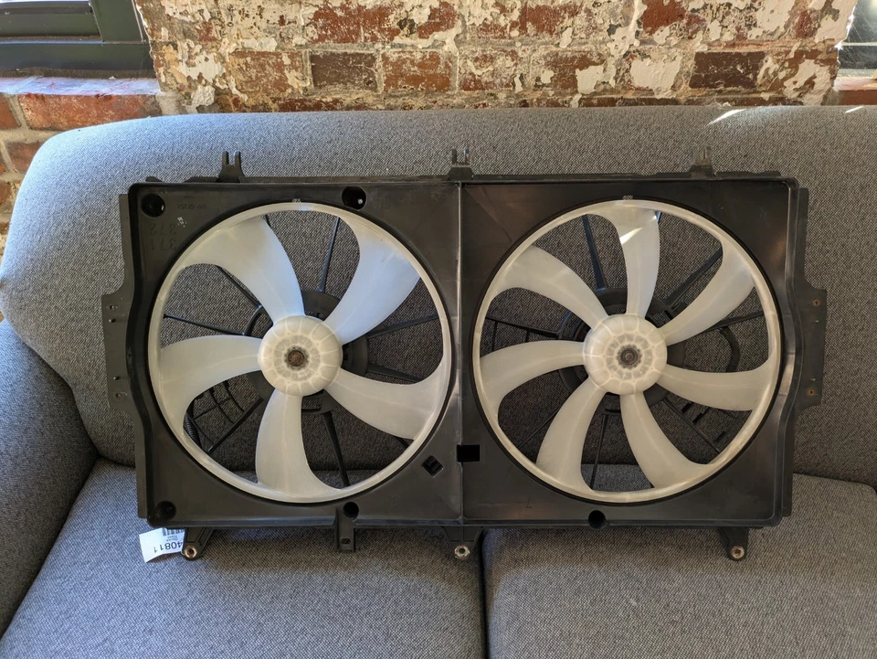 Ventilador de refrigeración radiador Suzuki Kizashi todos los modelos 2011-2013 OEM montaje completo  Foto 1 de 2