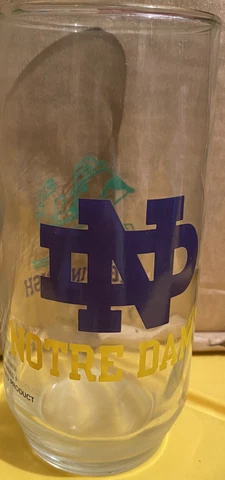 Vintage Notre Dame Fighting Irish 6” Drinking Beer Glass 16 Oz Tumbler EUC Cover