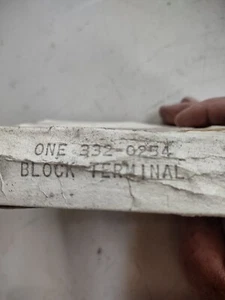 Onan OEM 322-0254 Terminal Block NOS - Picture 1 of 2