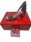 Chaussures à talons larges gris TAILLE UK 5 + boîte cadeau magnétique rouge + carte de Saint-Valentin