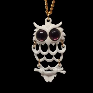 Articulated Hoot Owl Gripoix Glass Eyes Enameled Pendant Gold Tone Necklace MCM - Picture 1 of 13