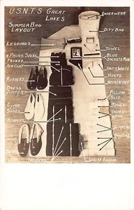 Postal: Centro de Entrenamiento Naval de Estados Unidos RPPC, Diseño de Bolsa de Verano, Segunda Guerra Mundial - Imagen 1 de 2
