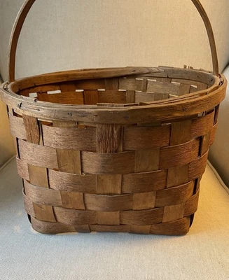 Antique Pennsylvania Gathering Basket Hickory woven Folk Art - Image 1 of 2
