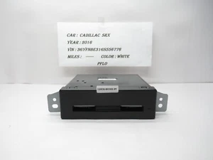 2015-2016 CADILLAC SRX Radio AM FM CD Receiver 84016435 OEM - Picture 1 of 9