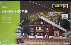 Faller 212121 (traccia N) stazione Langwies + scatola originale - kit mai usato - Foto 1 di 3
