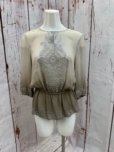 Chicos Beige Silver Embroidered Top Size 0 (S/4) TCC - Picture 1 of 9