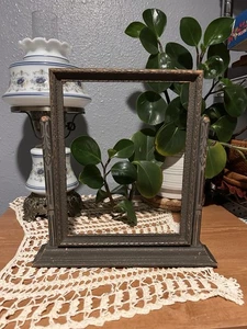 Antiker Art Deco Bilderrahmen mit drehbarer Tischplatte goldfarben lackiert detailliert. - Bild 1 von 17