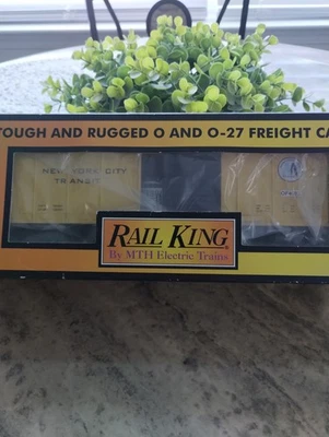 *MTH RAILKING NEW YORK TRANSIT MTA GENERATOR BOX CAR 30-74189 NYC+ FREEBIE🌲🎁 - Image 1 of 4