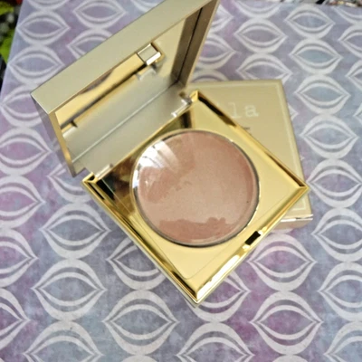 Stila Heaven's Hue Highlighter Powder *KITTEN* New in Box - Image 1 of 4