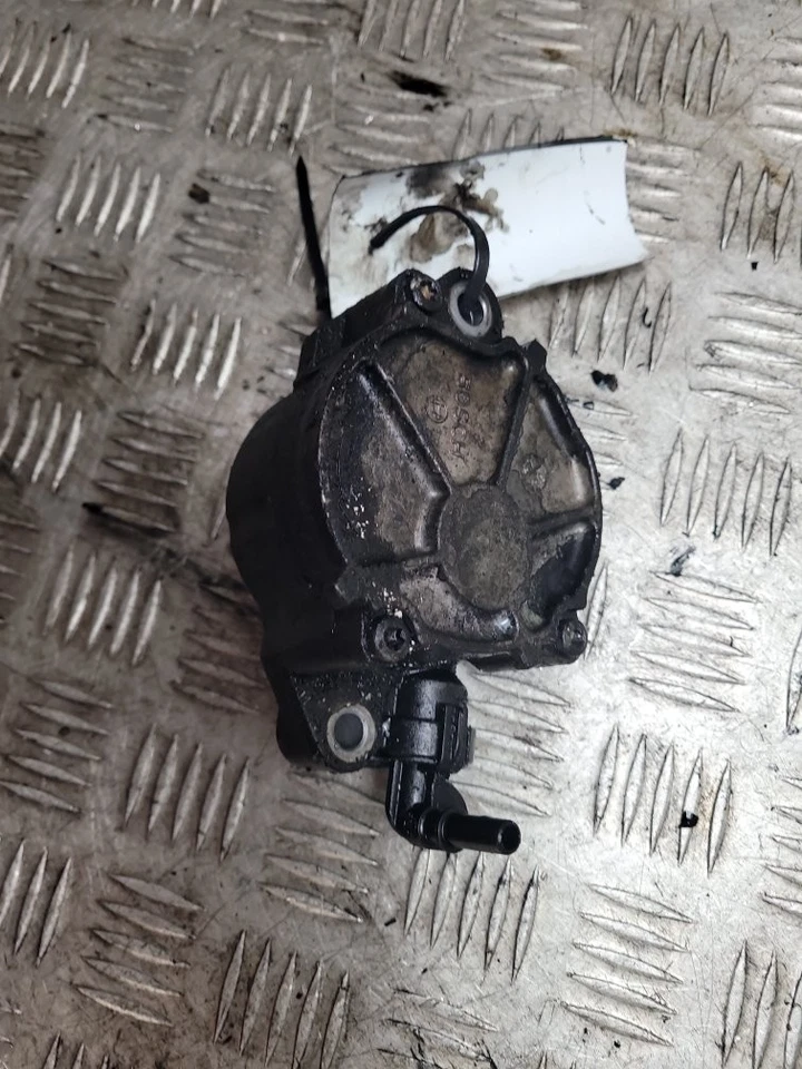 CITROEN C5 1.6 DIESEL 9HZ DV6TED4 2008-2010 BRAKE VACUUM PUMP - Image 1 of 2