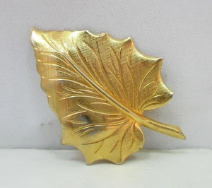 Vintage Gold Tone 2" Leaf Brooch Pin - Picture 1 of 3