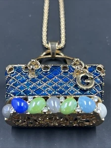 Collar Betsey Johnson Perseguir azul con caja de regalo y bolsa de organza. GA - Imagen 1 de 7