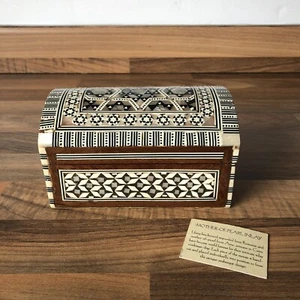 Egyptian Mother of Pearl Wooden Inlaid Jewellery Box - Handmade - Picture 1 of 17