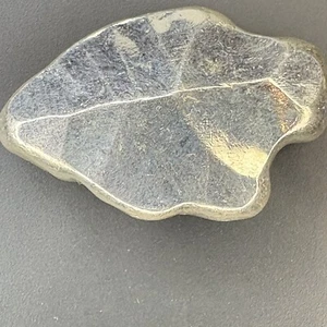 1 Troy Oz Hand-Poured .999 Silver - Indian Arrowhead -Monarch Precious Metals - Picture 1 of 5