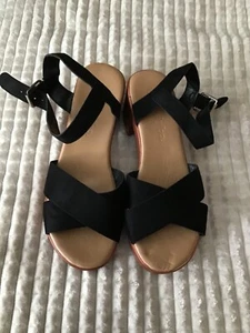 Ladies Black cross strap ankle fastening platform sandals size 6 by Simply be. - Picture 1 of 5