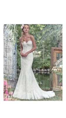 Wedding Dress Maggie Sottero Size 10 - Image 1 of 4