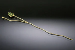 PIN DE CABEZA DE HOJA DE ORO SÓLIDO 22K HECHO A MANO LARGO de TAILANDIA - Imagen 1 de 4