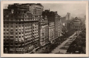 "Postal RPPC foto real de Brasil década de 1930 "PRACA FLORIANO"" escena callejera ojo de pájaro - Imagen 1 de 2