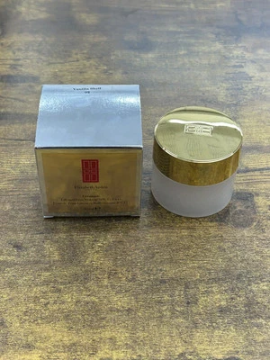 ELIZABETH ARDEN CERAMIDE LIFT AND FIRM MAKEUP VANILLA SHELL 02 SPF 15 1 OZ - Image 1 of 4