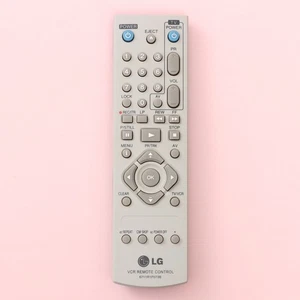Genuine Original LG 6711R1P073B VCR Remote Control - Picture 1 of 2