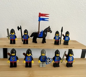 Lego Castle Black Falcon Knight Minifigure Lot Horse Flag Shield Sword Vintage - Picture 1 of 4