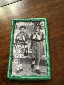 Parche Girl Scouts “Año de la Niña” - Insignia bordada rectangular - Sin usar - Imagen 1 de 2