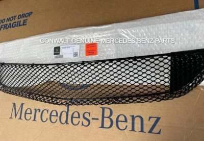 Mercedes Benz Genuine CLK350 CLK55 AMG CLK500 2007-2009 Center Grille 2098850553 - Изображение 1 из 3