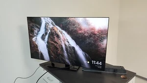 NEC Multisync UN462A Monitor 46zoll; ohne Standfuß - Bild 1 von 5