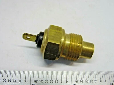 Standard TS359 Engine Coolant Temperature Sender switch fits RENAULT 1972-1979  - Image 1 of 4