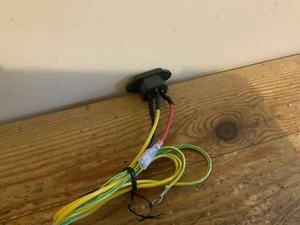 REEBOK ONE GT40s TREADMILL POWER LEAD INPUT SOCKET - NEW - Picture 1 of 3