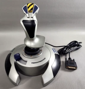 ThrustMaster Top Gun Fox 2 - Pro Flight Joy Stick 15 Pin PC Gaming - Picture 1 of 13