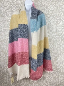 Neu! St Johns Bay Strickdecke Schal mit Fransen - Regenbogen Streifen - 27x78" - Bild 1 von 5